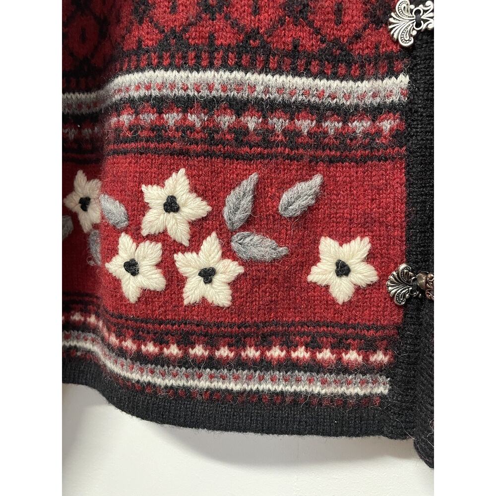 VTG Woolrich Red Cardigan Sweater 100% Wool Nordic Style Women's Size Small - Picture 5 of 6